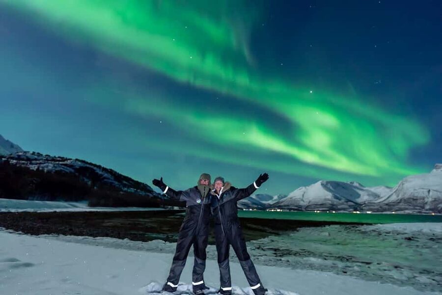 From Tromsø: Aurora Minibus Chase with Portrait and Hot Meal - Key details that shape the night