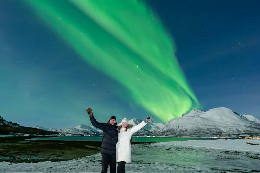 From Tromsø: Aurora Minibus Chase with Portrait and Hot Meal - What the aurora chase actually feels like