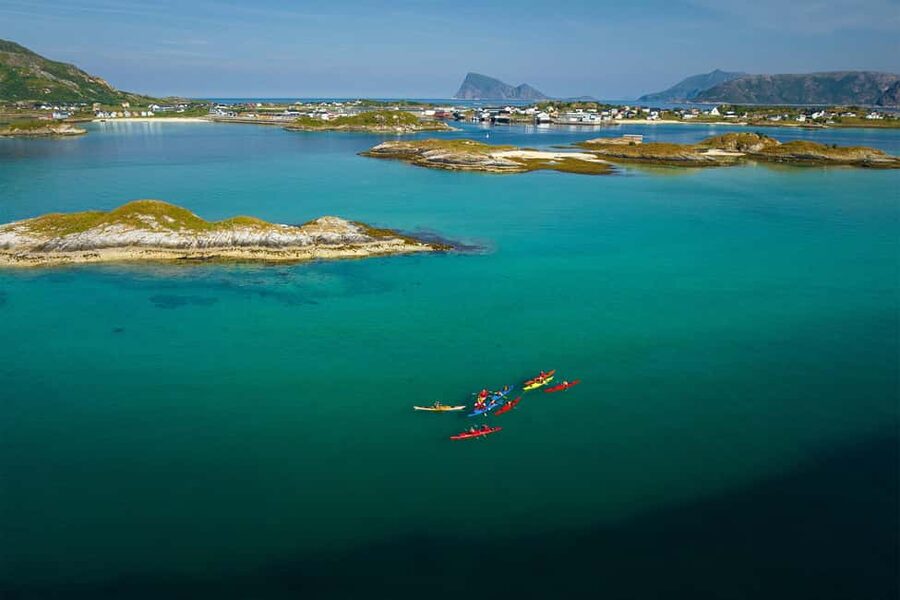 From Tromsø: Sea Kayaking Tour at Sommarøy with Transfer - Why Sommarøy works so well for sea kayaking