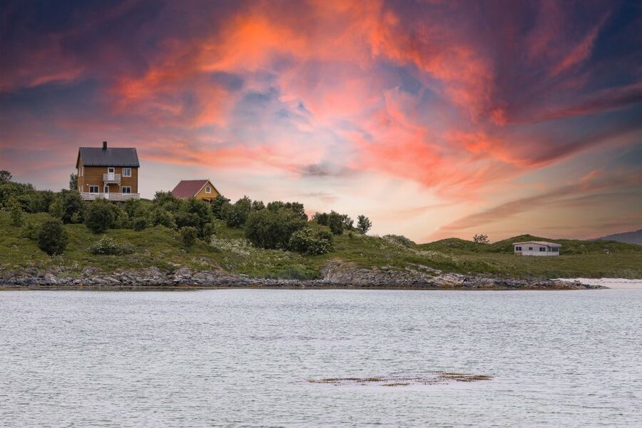 From Tromsø: Senja and Kvaløya Arctic Day Trip with Lunch - Key points to know before booking