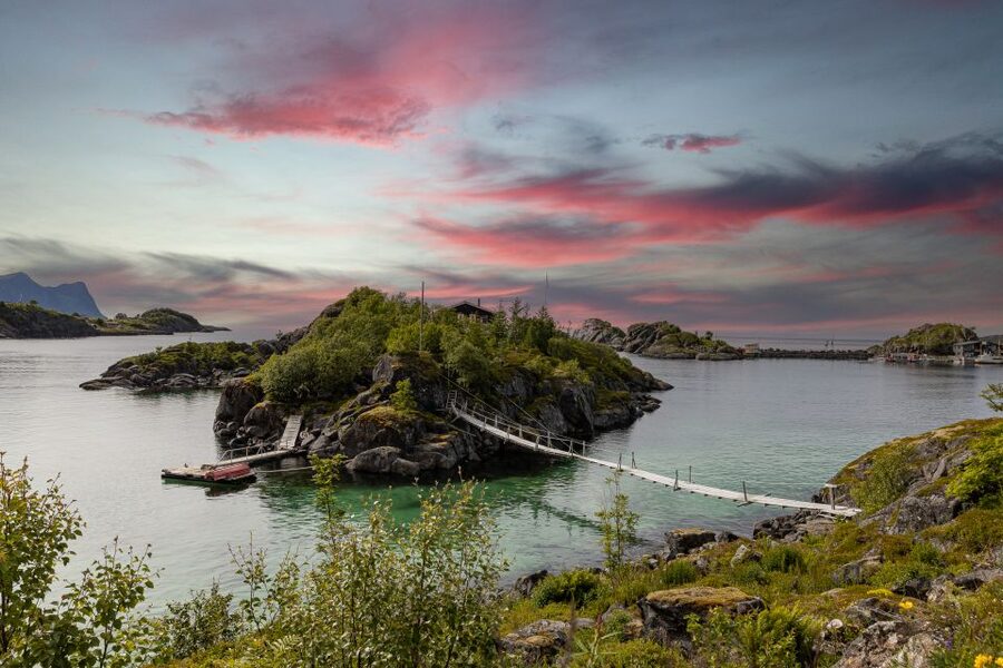 From Tromsø: Senja and Kvaløya Arctic Day Trip with Lunch - What the small van changes