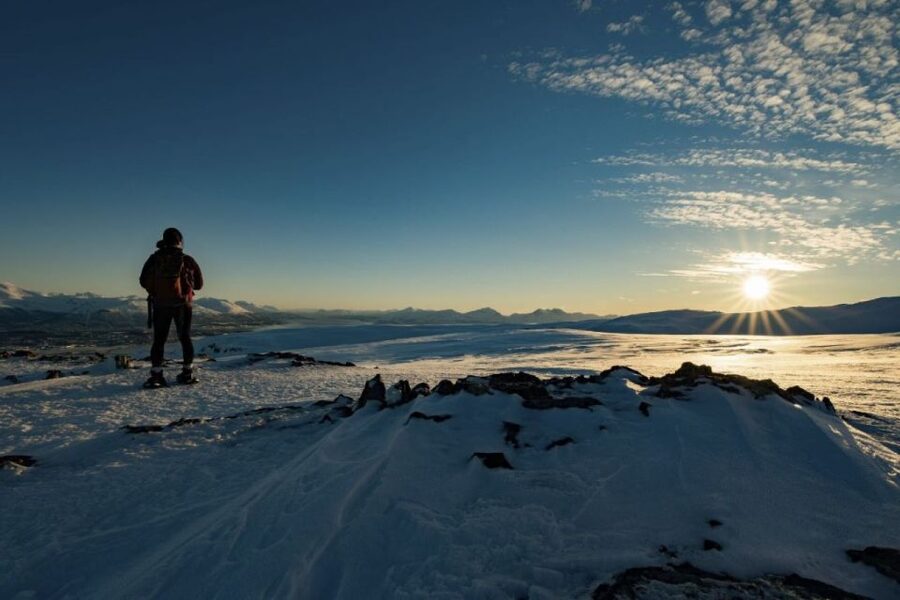 From Tromsø: Snowshoe Hike in the Arctic - The views over mountains and fjords