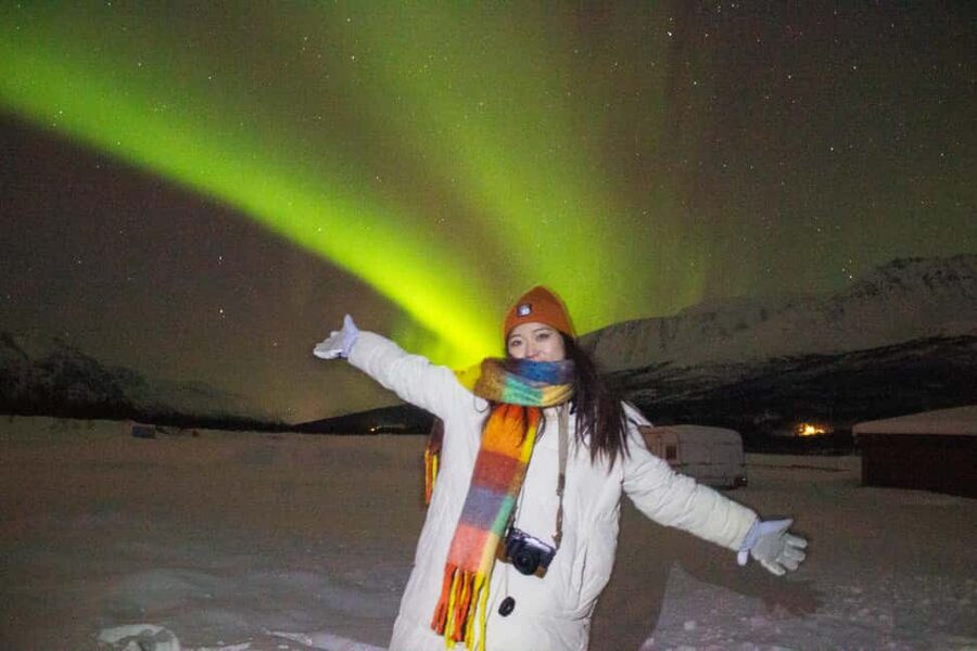 Full Night Magic of the Arctic Lights in Tromso - Waiting under the Arctic sky