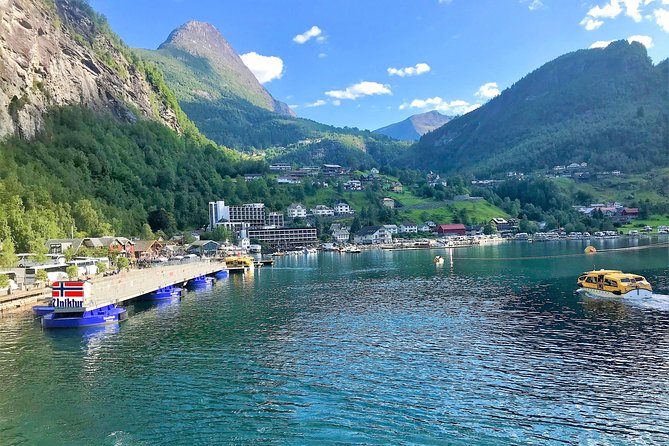 Geiranger by Royal route, 5 hours with visiting a high-mountain farm - Flydalsjuvet and Queen Sonja’s chair