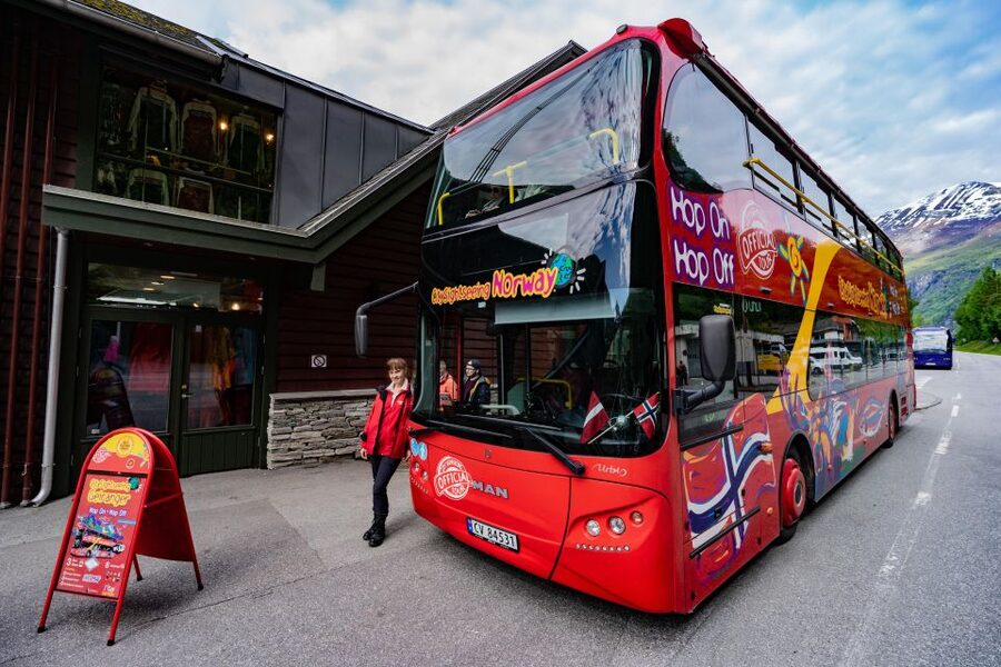 Geiranger: City Sightseeing Hop-On Hop-Off Bus Tour - Flydalsjuvet: the view that justifies the fare
