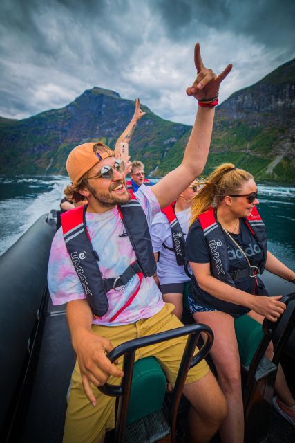 Geiranger: Guided Geirangerfjord Boat Tour - How the guide shapes the experience