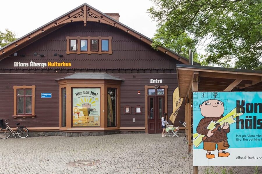 Gothenburg: Alfie Atkins Cultural Centre Admission Ticket - Theatre performances included in the ticket