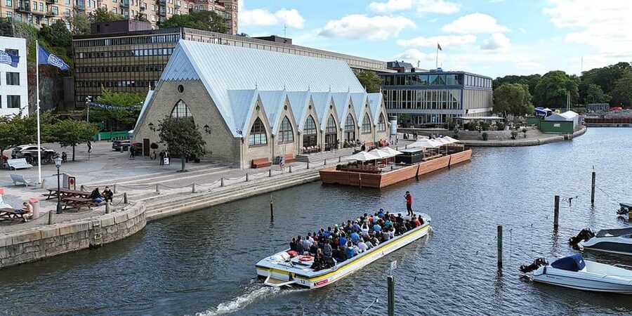 Gothenburg: City Canal Sightseeing Cruise - Gothenburg’s moat and 17th-century canals