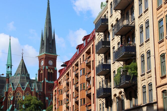 Gothenburg : Private Walking Tour with A Guide (Private tour) - Avenyn: Gothenburg’s grand city spine