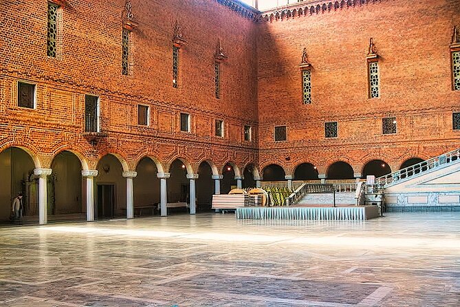 Grand Castle Tour Drottningholm and Gripsholm (private service) - Drottningholm Palace and Sweden’s royal home