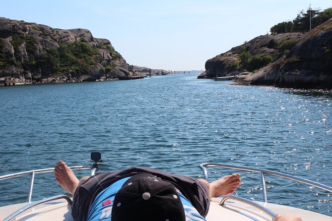Grebbestad Boat Tour - Two hours around Kosterhavets National Park