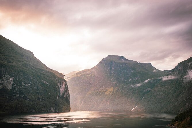 Guided Boat Tour in Geiranger - My verdict on Bonseye’s Geirangerfjord RIB ride