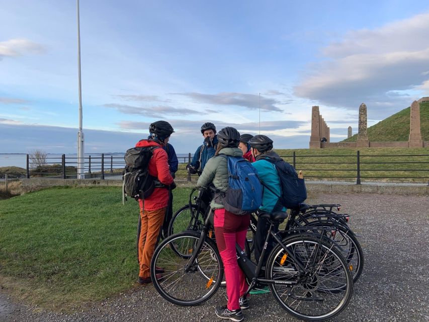 Guided E-Bike Tour in Haugesund: city, vikings, Rising Tides - Quiet streets and green coastal riding