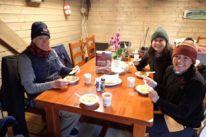 Half Day Fishing and Outdoor Cooking in Bergen - Weather, clothing, and the limits of the day