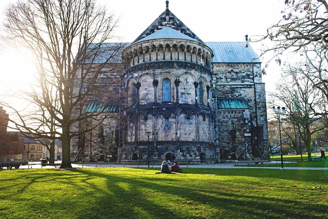 Hamlet and Sweden Tour - Two Countries in one day ! - Why this two-country day works