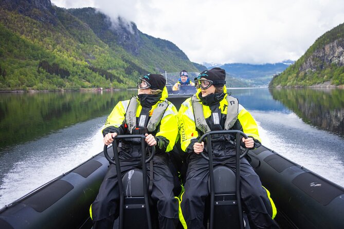 Hardangerfjord Ultimate RIB adventure from Ulvik - The guide and the pace of the outing