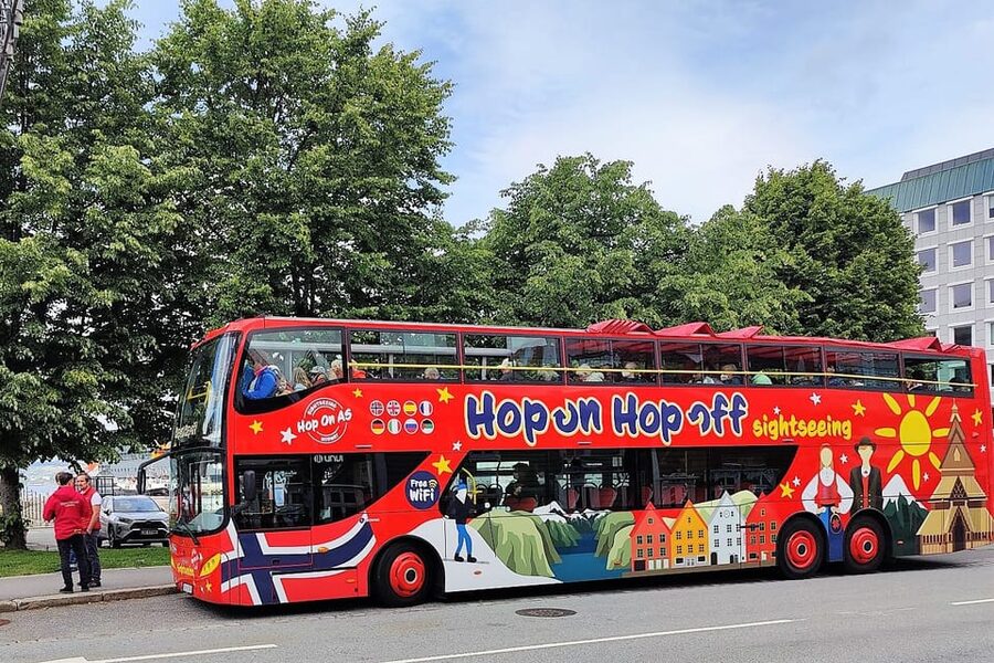 Haugesund: 1-Day Hop-On Hop-Off Sightseeing Bus Ticket - Why the bus works well in Haugesund