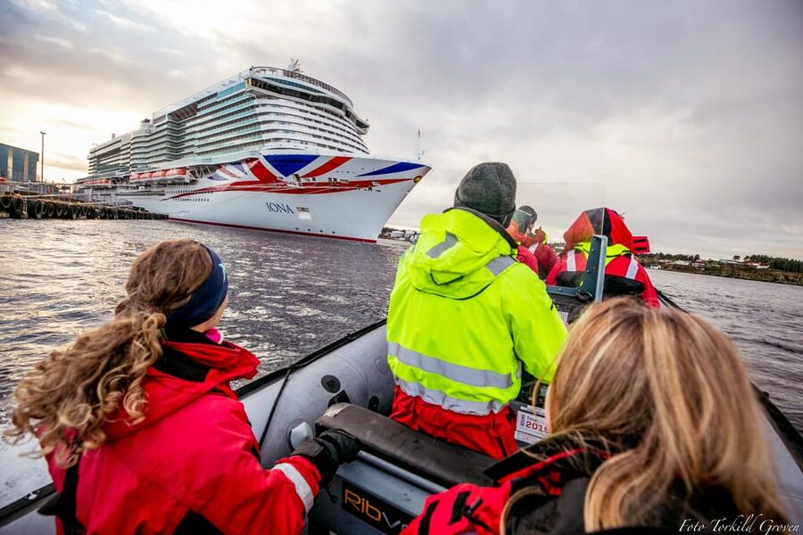 Haugesund: RIB Safari to the island communities - From sheltered straits to open North Sea speed