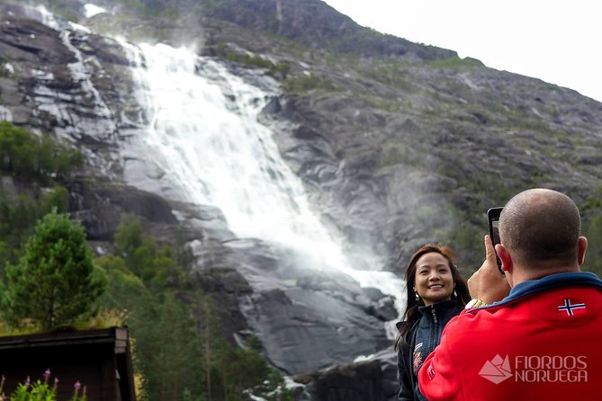 Haugesund Shore Excursion: Åkrafjorden & Langfoss waterfall - The road from Haugesund is part of the tour