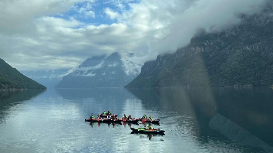 Hellesylt: Beginner-Friendly Fjord Kayaking Experience - Meeting the guides and getting ready on shore