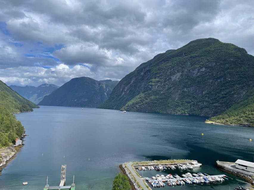 Hellesylt to Norangsdalen: Scenic E-Bike Tour - Starting beside Hellesyltfossen in Hellesylt