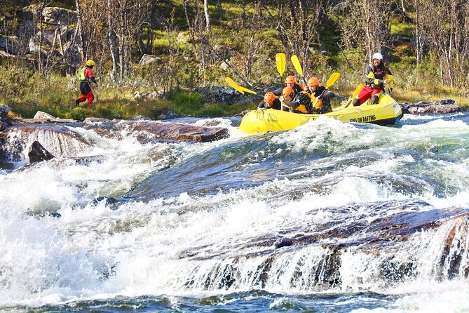 High Adrenaline Rafting in Dagali near Geilo in Norway - Three hours of waves, commands, and teamwork
