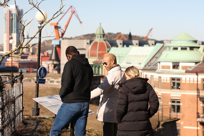 Historical Walking Tour in Restaurant and Bars in Central City - From the armory to Gothenburg’s older defenses