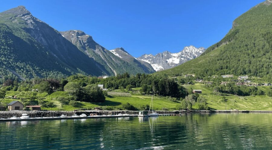 Hjørundfjord Fjord Cruise Afternoon Rountrip from Ålesund - Practical advice before you board