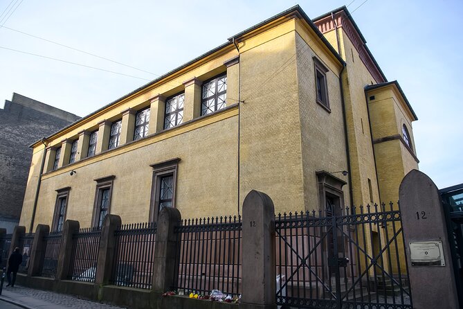 Jewish Walking Tour of Copenhagen and Danish Jewish Museum - The Great Synagogue and the limits of the visit