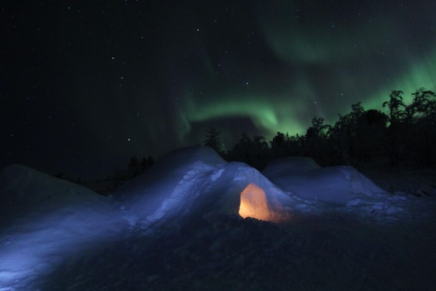 Kiruna: Build your own igloo overnight Tour - The real attraction: your own igloo