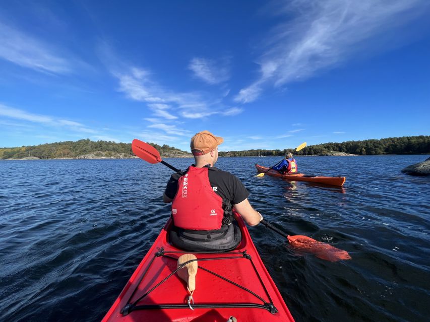 Kristiansand: Scenic Double Sea Kayak Tour around Odderoya - The lighthouse, bays, and sea cliffs