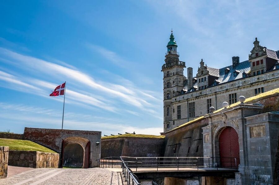 Kronborg Castle Entry Ticket - Dungeons and Holger Danske below the castle