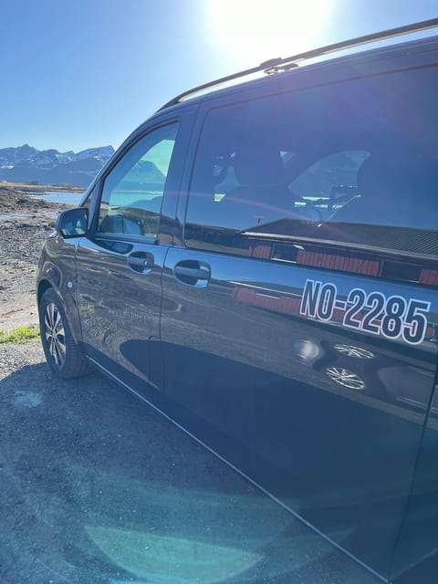 Leknes: 4 Hours Private Exclusive Car Sightseeing in Lofoten - What to bring and what to clarify