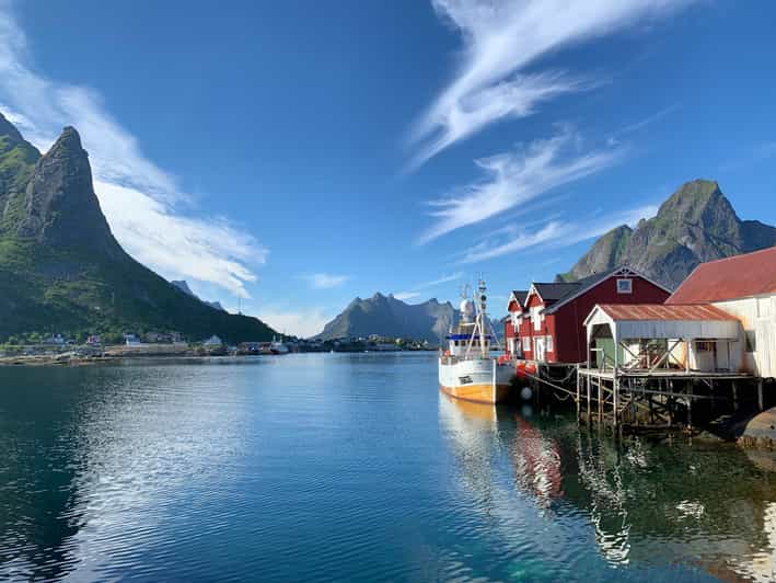 Leknes: 4 Hours Private Exclusive Car Sightseeing in Lofoten - Haukland Beach and Lofoten’s famous shoreline