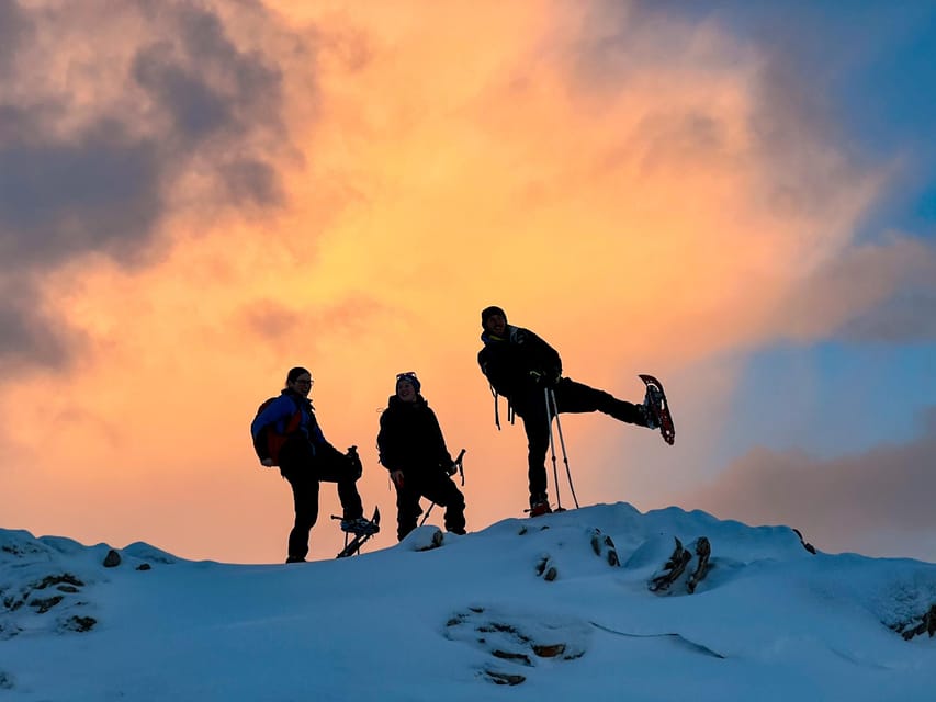Lofoten: Half Day Snowshoe Tour - The hot drink break and stories of Eggum