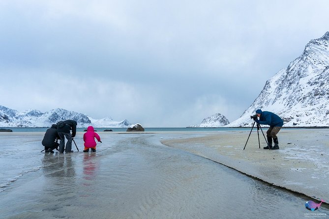 Lofoten Highlights Photo Tour - Henningsvær & Haukland - Gimsøy adds open space and island character