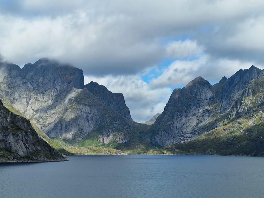 Lofoten: Reine, Hamnøy, and Skariskøya Photo Tour - Is $161 good value?