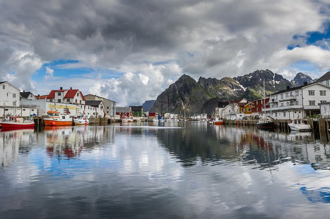 Lofoten Summer Panoramic Tour - Kabelvåg brings the fishing village story into view