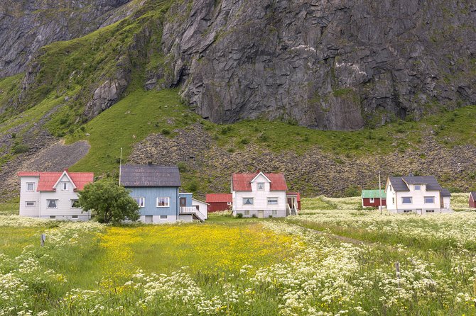 Lofoten Summer Panoramic Tour - Eggum, Haukland, and Utakleiv: the camera stops