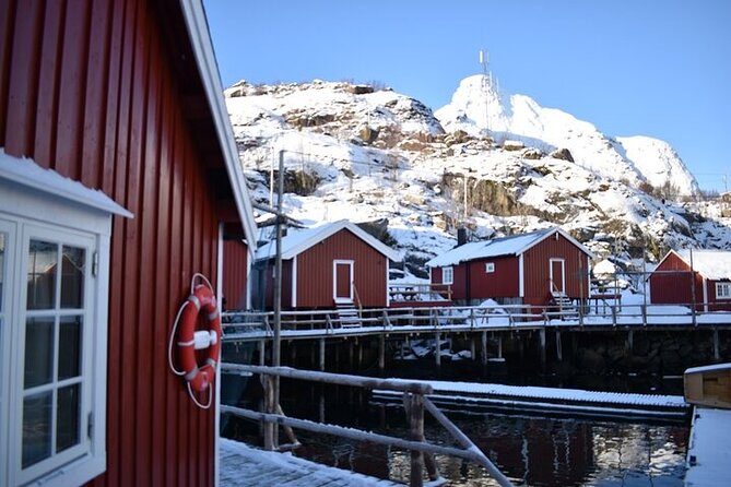Lofoten VIP PRIVATE tour from Svolvaer - Hamnoy delivers the classic red-cabin view