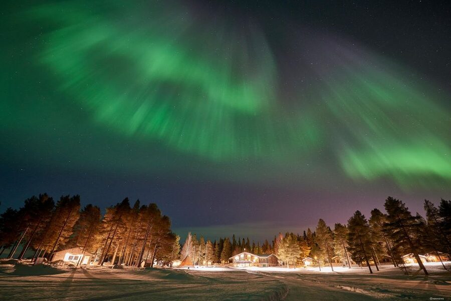 Luleå : Northern lights snowmobile tour - Why getting away from artificial light matters