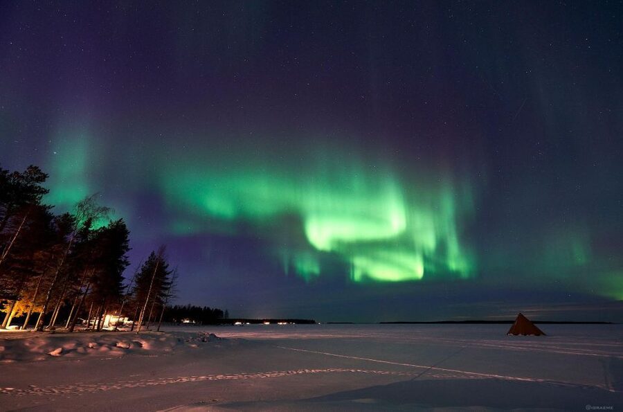 Luleå : Northern lights snowmobile tour - The snowmobile ride through Swedish Lapland