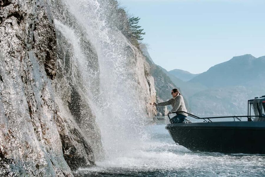 Lysefjord (Stavanger): Boattrip to Preikestolen from Forsand - What the $146 price includes