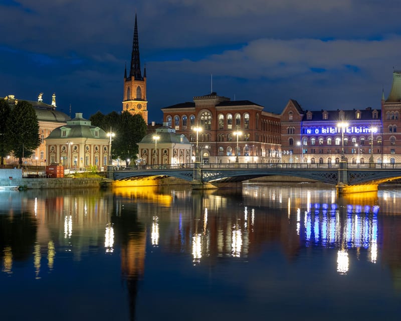 Magical ''Stockholm by Night'' Photo Walk - Is $155 a fair price for two hours?