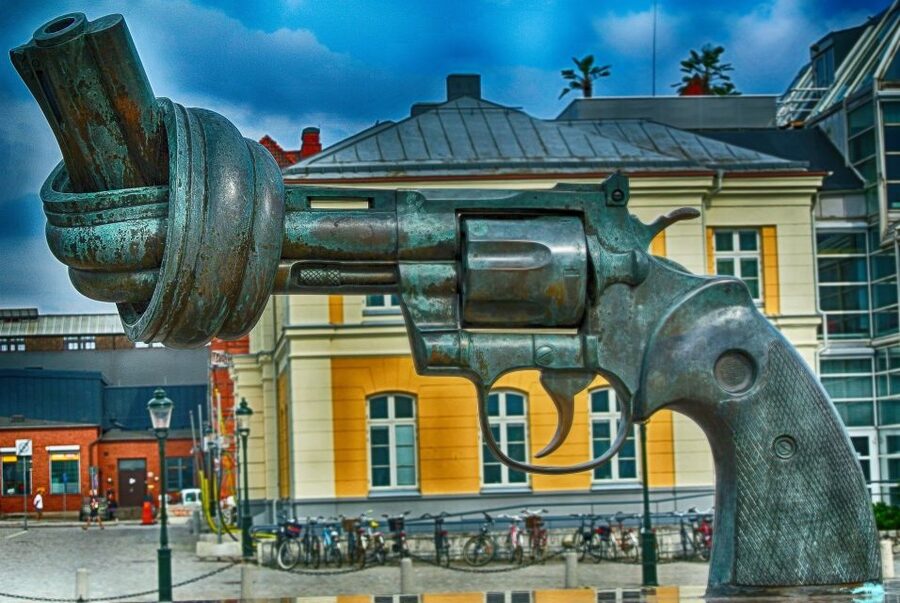 Malmö: Express Walk with a Local in 60 minutes - Key points to know before you book