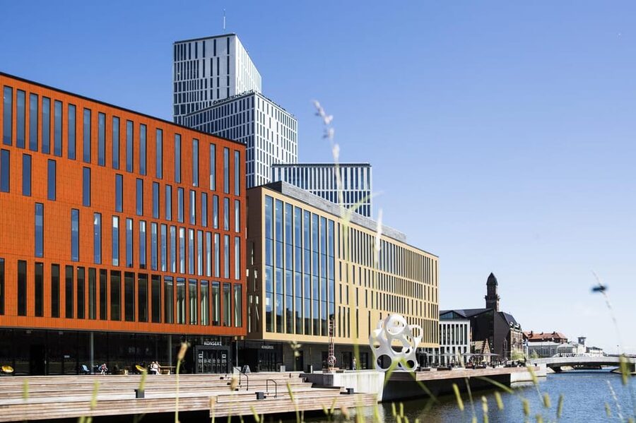 Malmö: Sightseeing and Landmarks tour by bike - Is $68 a fair price?