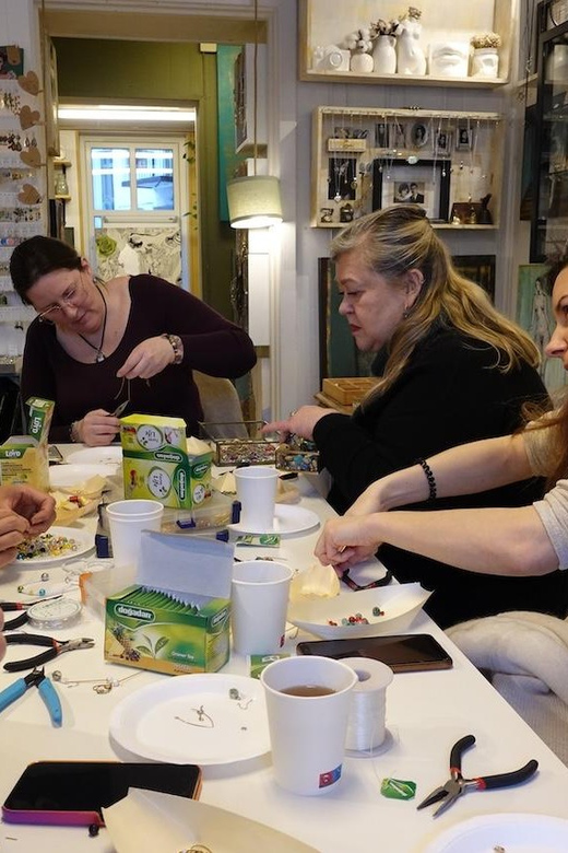 Maral Kunst : Jewelry Bar Experience (Jewelry Making) - Making Personal Jewelry in Oslo