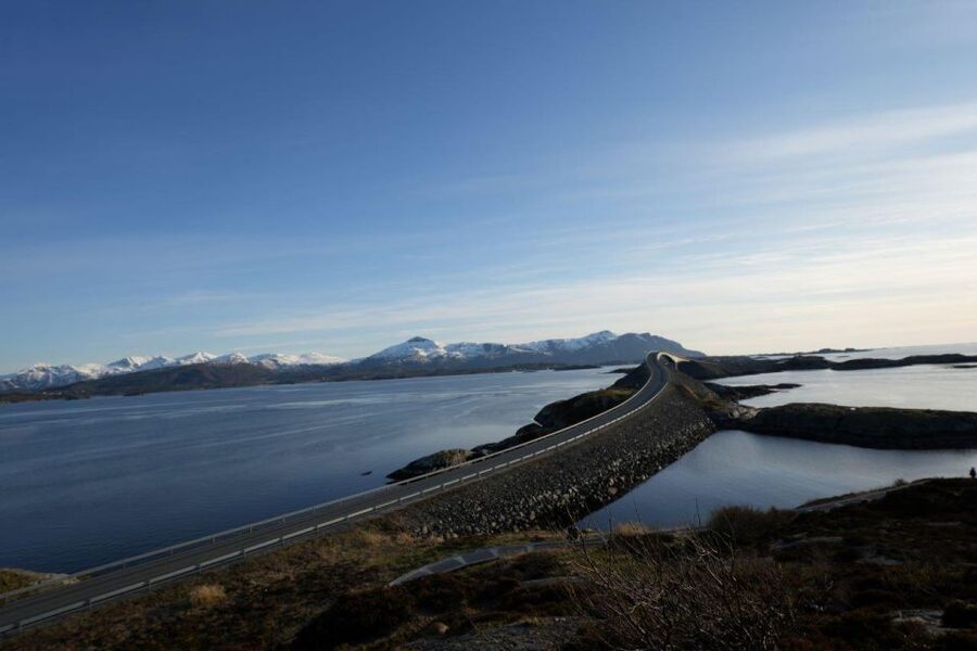 Molde: Atlantic Ocean Road and Tour of Bud Fishing Village - From Hamnegata to the outer coast