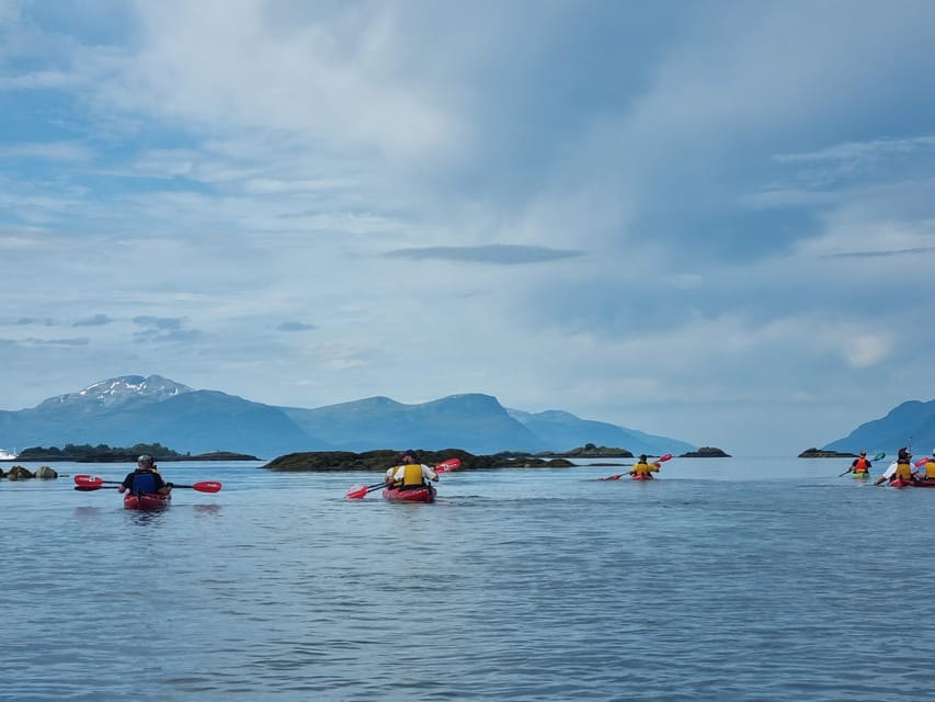 Molde - Guided kayak tour - Weather, clothing, and the practical details