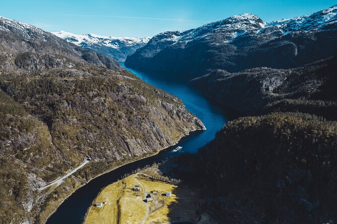 Mostraumen Fjord Cruise - the local operator - The Bergen to Mostraumen route